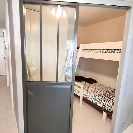 T2 Climatise Avec Coin Nuit, Parking, Piscine Et Tennis - 200m Plages Et Commerces - Fr-1-316-154 Apartment *